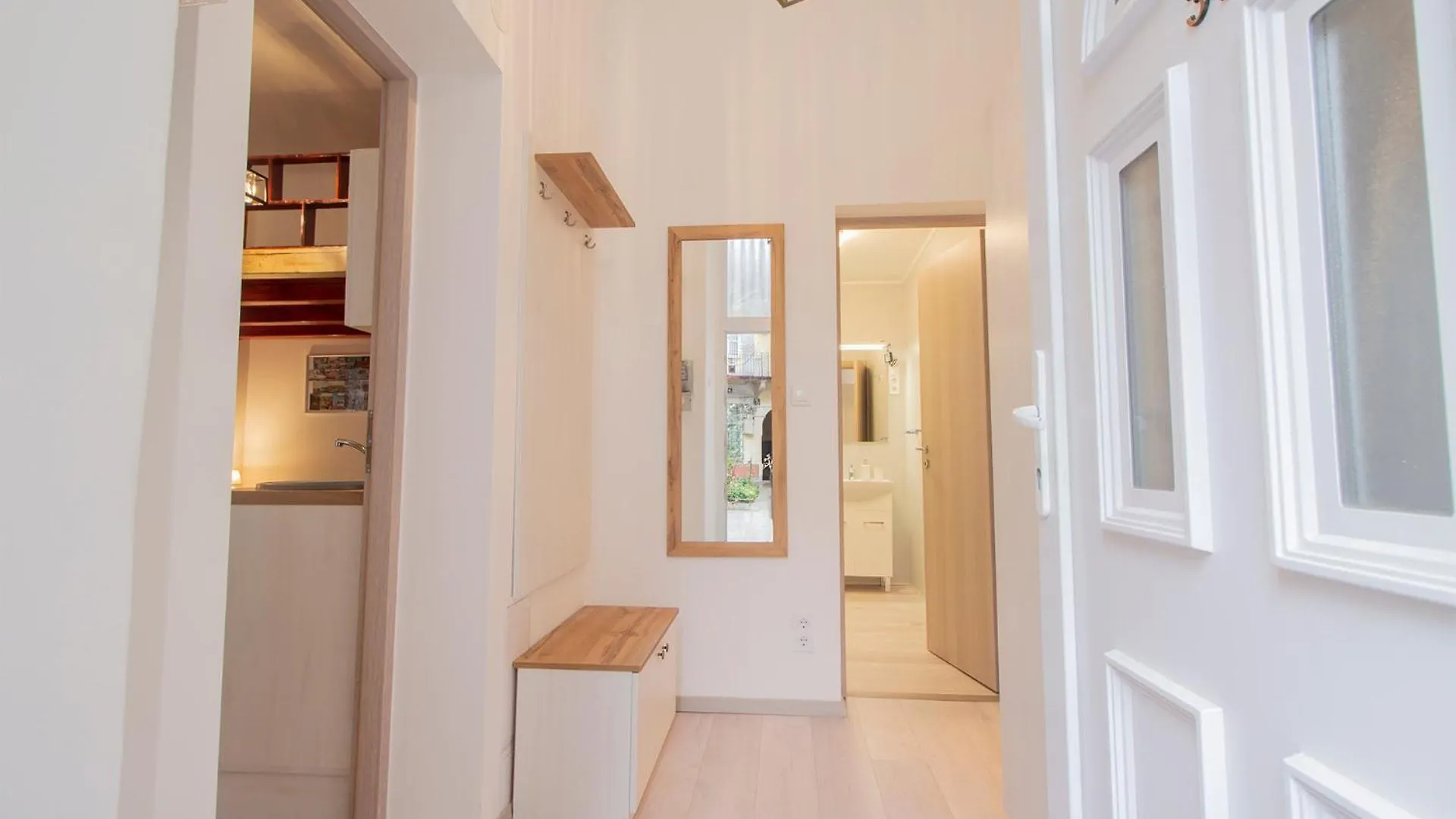 Dob Apartment With Ac Budapest Hungary