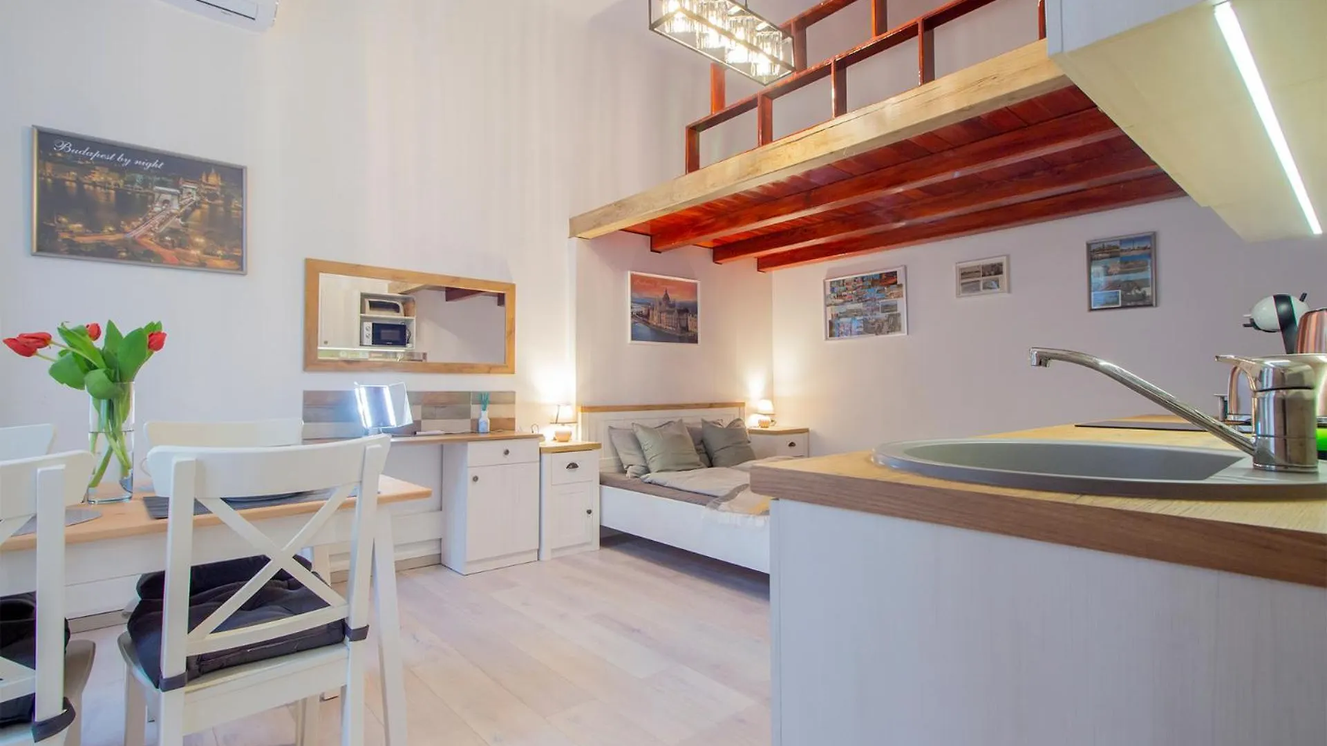 Dob Apartment With Ac Budapest